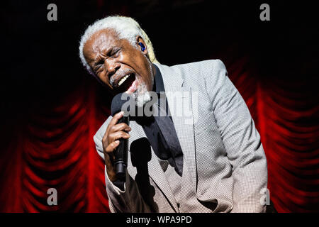 La popstar Billy Ocean performing live in scena Sentrum, Oslo, Norvegia, il 19 marzo 2019 Foto Stock