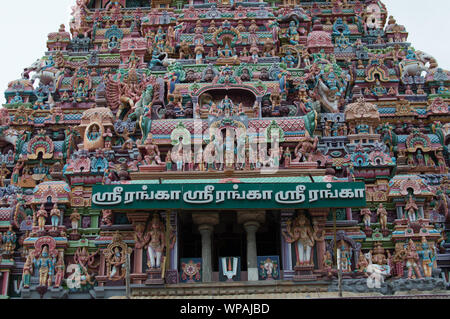 Tempio di Srirangam torri di Trichy, Tamilnadu, India Foto Stock