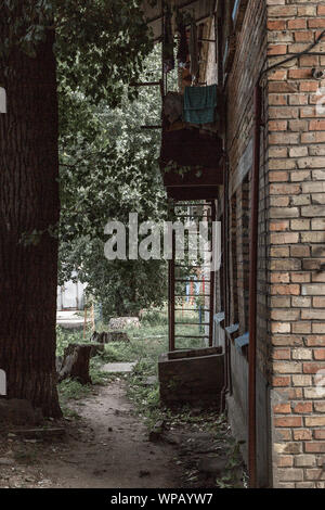 Retro della vecchia casa vicino al Ivano Frankyvsk Foto Stock