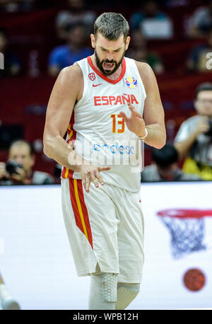 Marc Gasol (Spagna) celebtates una vittoria contro la Serbia. Pallacanestro FIBA World Cup Cina 2019, secondo round Foto Stock