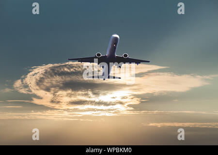 Piano in cielo. Vacanze e viaggi concept Foto Stock