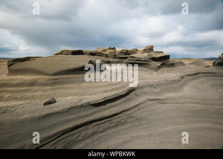 Sugarloaf grumo di formazioni rocciose in Islanda Foto Stock