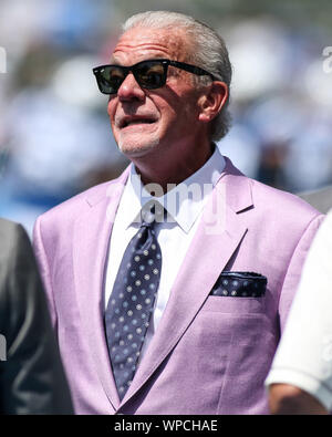 Carson, CA. 8 Sep, 2019. Indianapolis Colts proprietario Jim Irsay prima della NFL Indianapolis Colts vs Los Angeles Chargers la dignità Salute Sport Park di Carson, CA il 8 settembre 2019 (foto di Jevone Moore) Credito: csm/Alamy Live News Foto Stock