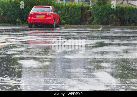 Builth Wells, Powys, Regno Unito. 9 Sep, 2019. Acqua di superficie nel piccolo il Galles Centrale città mercato di Builth Wells, in Powys, Regno Unito. Credito: Graham M. Lawrence/Alamy Live News Foto Stock