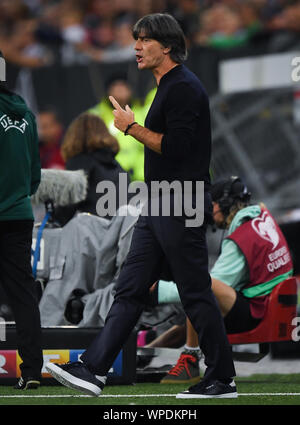 Pullman / Bundescoach Jogi Joachim Loew (Germania). GES / Fussball / EM Qualifica: Germania - Paesi Bassi, 06.09.2019 Calcio: Qualificazioni europee: vs Germania Paesi Bassi, ubicazione, 6 settembre, 2019 | Utilizzo di tutto il mondo Foto Stock