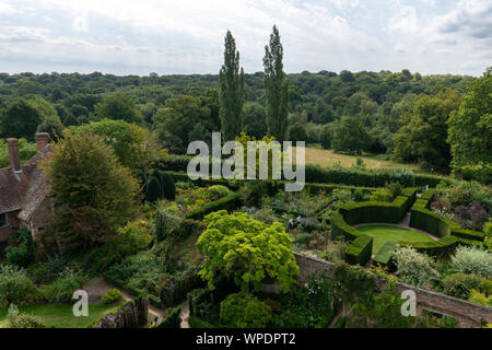 Il castello di Sissinghurst & Gardens, Kent, Regno Unito Foto Stock