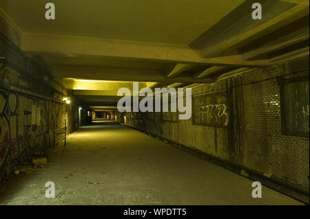 Parigi, metropolitana, stazione aufgelassene San Martin - Parigi, Metro, abbandonato San Martin Station Foto Stock