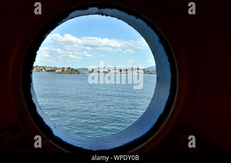 Stavanger visto attraverso un foro di porta Foto Stock