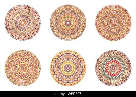 Abstract circolare round ornamento floreale mandala set - ornamentali geometrici vettore grafico da forme curvilinee Illustrazione Vettoriale