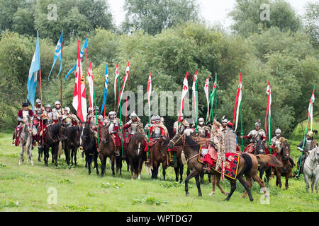 Ussari polacchi in Vivat Vasa 2019 Battaglia di due Vasas 1626 rievocazione in Gniew, Polonia. 10 agosto 2019 © Wojciech Strozyk / Alamy Stock Photo Foto Stock