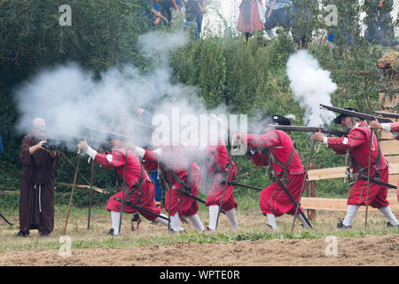 Vivat Vasa 2019 Battaglia di due Vasas 1626 rievocazione in Gniew, Polonia. 10 agosto 2019 © Wojciech Strozyk / Alamy Stock Photo Foto Stock