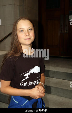 Grande folla per il GRETA Thunberg Aspetto , New York, Stati Uniti d'America Foto Stock