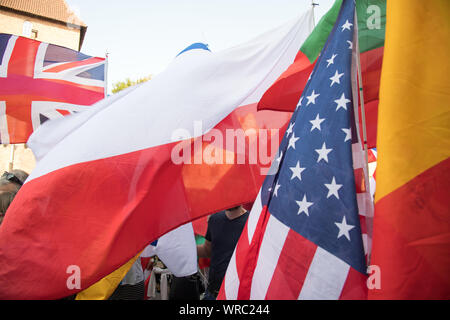 Marzo della vita con il messaggio ricordando la riconciliazione insieme verso il futuro in ottantesimo anniversario dell inizio della seconda guerra mondiale a Danzica, Pol Foto Stock