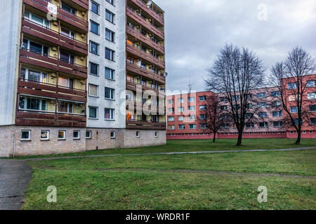 Blocchi comunista di appartamenti, Kutná Hora nella Repubblica Ceca. Foto Stock