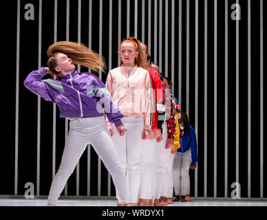 Una Preghiera di Belfast, danza di Oona Docherty con Leith hip-hop danza casa collettiva di Jack, l'esercito di zucchero, Edinburgh International Festival Foto Stock