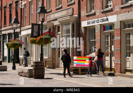 Il South Street Seaport è una zona storica di Lower Manhattan, New York, Stati Uniti d'America Foto Stock