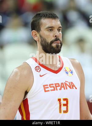 Shanghai, Cina. Decimo Sep, 2019. Marc Gasol della Spagna reagisce durante il trimestre-match finale tra la Spagna e la Polonia al 2019 FIBA World Cup a Shanghai in Cina orientale, Sett. 10, 2019. Credito: Ding Ting/Xinhua/Alamy Live News Foto Stock