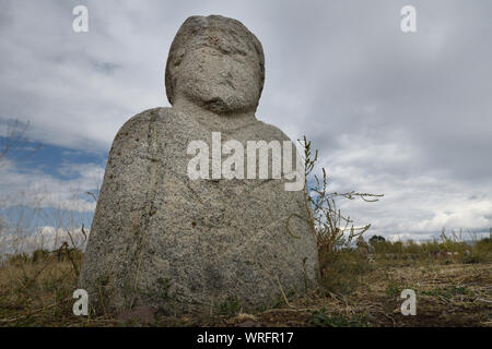 Una antica lapide del pre invasione mongolo in Kirghizistan. Foto Stock