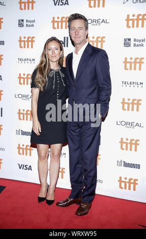 Toronto, Ontario, Canada. Decimo Sep 2019. Shauna Robertson, Edward Norton frequentare il 'Motherless Brooklyn' premiere durante il 2019 Toronto International Film Festival alla principessa di Galles teatro di Settembre 10, 2019 a Toronto in Canada. Foto: PICJER/imageSPACE/MediaPunch Credito: MediaPunch Inc/Alamy Live News Foto Stock