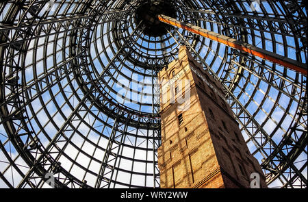 Melbourne Coop ha girato Torre , vecchio promemoria di storia nel nuovo stile Foto Stock