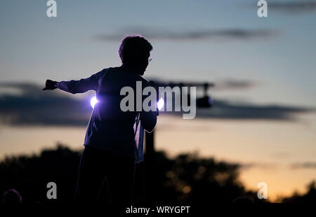 Elezioni presidenziali democratiche speranzoso Sen. Elizabeth Warren del Massachusetts detiene un rally vicino al centro cittadino di Austin, Texas. Warren è uno dei vari front-guide per la Democratica nomina presidenziale di cinque mesi prima delle elezioni primarie iniziare. Foto Stock