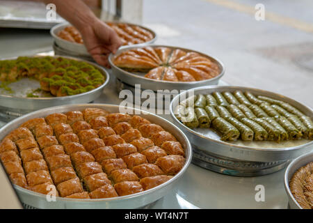 Famosa in tutto il mondo il baklava in Gaziantep a sud-est della Turchia Foto Stock