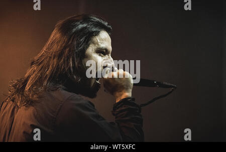 Copenhagen, Danimarca. 22nd, marzo 2019. Il Nepalese banda metallica lato inferiore esegue un concerto dal vivo in Hotel Cecil in Copenhagen. Qui la cantante Avishek K.C. è visto dal vivo sul palco. (Photo credit: Gonzales foto - Nikolaj Bransholm). Foto Stock