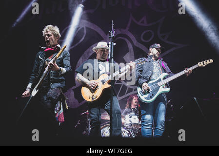 Torino, Italia. Decimo Sep, 2019. Settembre 10th, 2019 - La band americana di Pietra Nera ciliegia suona dal vivo al Pala Alpitour in Torino, apertura di Alice Cooper (foto di Alessandro Bosio/Pacific Stampa) Credito: Pacific Press Agency/Alamy Live News Foto Stock