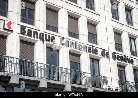 Lione, Francia - 13 luglio 2019: il Logo della Banque Cantonale de Geneve sul loro ufficio locale a Lione. Chiamato anche BCGE, è una Svizzera banca cantonale dal gen. Foto Stock