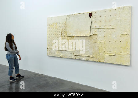 Londra, Regno Unito. 11 settembre 2019. "Chenille #7', 2018. Anteprima di un nuovo salone da armonia Hammond alla White Cube Gallery in Bermondsey. Lo show è 12 Settembre al 3 novembre 2019. Credito: Stephen Chung / Alamy Live News Foto Stock