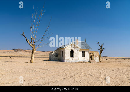 Ghost stazione ferroviaria vicino a Goageb, Karas, Namibia Foto Stock