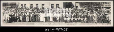 Le madri di McLennan Co., i cui cuori e le speranze sono in Francia, assemblato per il quarto prestito Liberty Parade, Sett. 27th, 1918; Foto Stock