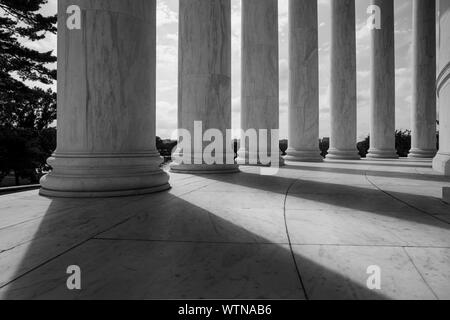 Le colonne al di fuori del Jefferson Memorial in Washington, DC Foto Stock