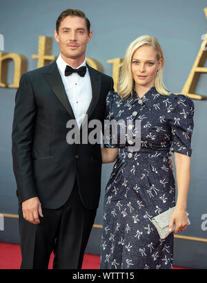 Londra, Regno Unito. 09Sep, 2019. Max marrone e Annabelle Horsey frequentare la Premiere mondiale di Cavendish Abbey a Leicester Square a Londra. Credito: SOPA Immagini limitata/Alamy Live News Foto Stock