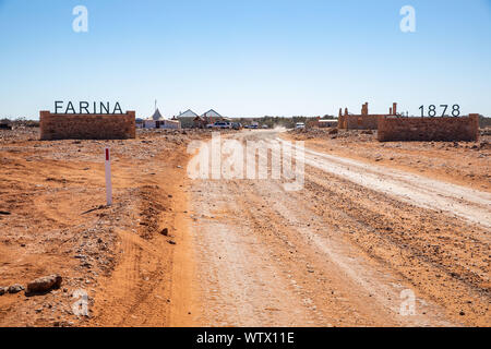 La outback deserta città di farina, attualmente parzialmente restaurato da un team di volontari Foto Stock