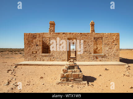 La outback deserta città di farina, attualmente parzialmente restaurato da un team di volontari. La figura mostra la vecchia stazione di polizia Foto Stock