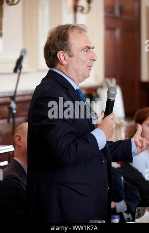 Peter Hitchens al oldie pranzo letterario 10/09/19 Foto Stock