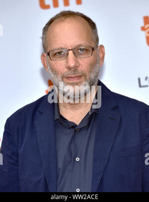 Toronto, Canada. 11 Sett 2019. Direttore Ira Sachs arriva per la prima assoluta di "Frankie' alla principessa di Galles Theatre durante il Toronto International Film Festival di Toronto, Canada Mercoledì, 11 settembre 2019. Foto di Chris Chew/UPI Credito: UPI/Alamy Live News Foto Stock