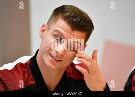 Stuttgart, Germania. Xii Sep, 2019. Ginnastica: WM, media day del tedesco della squadra di ginnastica per la WM: Lukas Dauser prende parte a una conferenza stampa della tedesca ginnasti. Credito: Thomas Kienzle/dpa/Alamy Live News Foto Stock