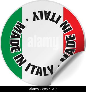 Round Made in Italy adesivo o badge con bandiera italiana, un lato avvolto a ricciolo illustrazione vettoriale Illustrazione Vettoriale