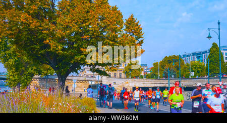 Budapest, Ungheria ,(Mai 15 2019) , unidentified maratoneta , in una gara della città ,Top destinazioni europee, Foto Stock