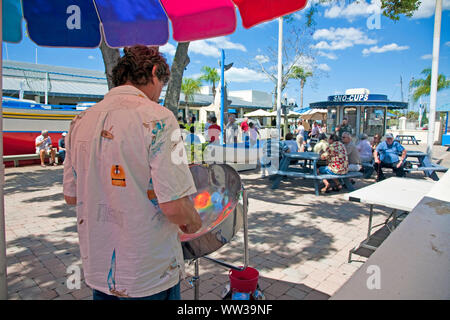 Tarpon Springs, in Florida Seaport, USA, greco tradizionale industria in spugna Foto Stock