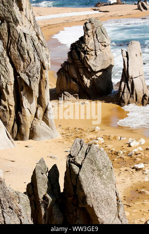 Proselochny cordon. Lazovsky Riserva Naturale, Sichote-Alin' Mountain Range. Primorsky Krai. Japon mare. La Russia, Asia Foto Stock