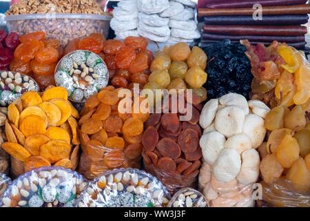 Frutta candita, frutta secca, Market Hall, Yerevan, Armenia Foto Stock