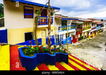 Vista su Jerico, Colombia, Antioquia, le strade della città coloniale, situato nel sud-ovest di Antioquia, Colombia Foto Stock