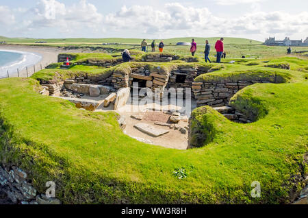 Skara Brae Neolitchic insediamento più di 5 mila anni fa è il meglio conservato età della pietra villaggio neolitico in nord Europa, isole Orcadi Scozia, U Foto Stock