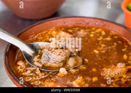 Carni bovine Birria in Città del Messico Foto Stock