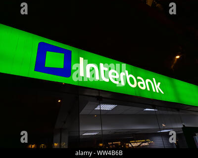 Logo interbank, una delle due grandi banche in Lima Peru Foto Stock