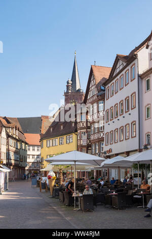 Piazza del mercato nella città vecchia di Wertheim, Tauber Franconia, Baden-Wuerttemberg, Germania Foto Stock