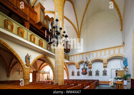 Interno della chiesa fortificata, la chiesa parrocchiale di San Vito, Edlitz, Bucklige Welt, Industrieviertel, Austria Inferiore, Austria Foto Stock